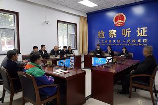 乌度卡：我们想在防守端有侵略性 但不得不理解裁判的判罚